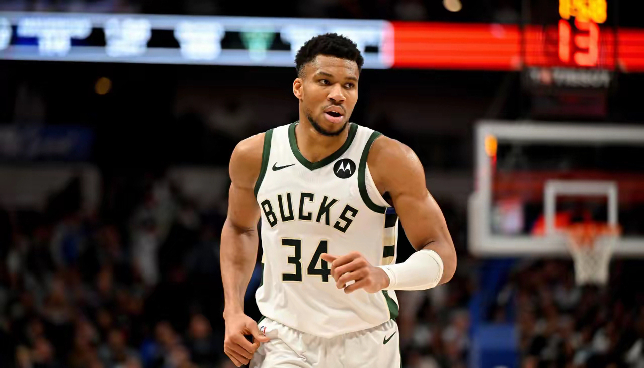 欧博字母哥迎来五赛季高光表现，澳大利亚队球迷沸腾！的简单介绍