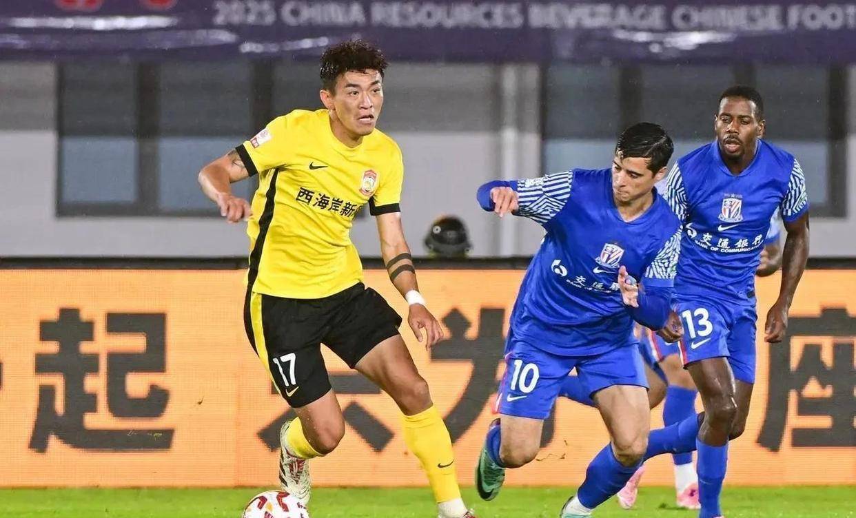 包含今晚中超焦点战；巴塞罗那伤情更新；信心回归；轮换策略成焦点的词条