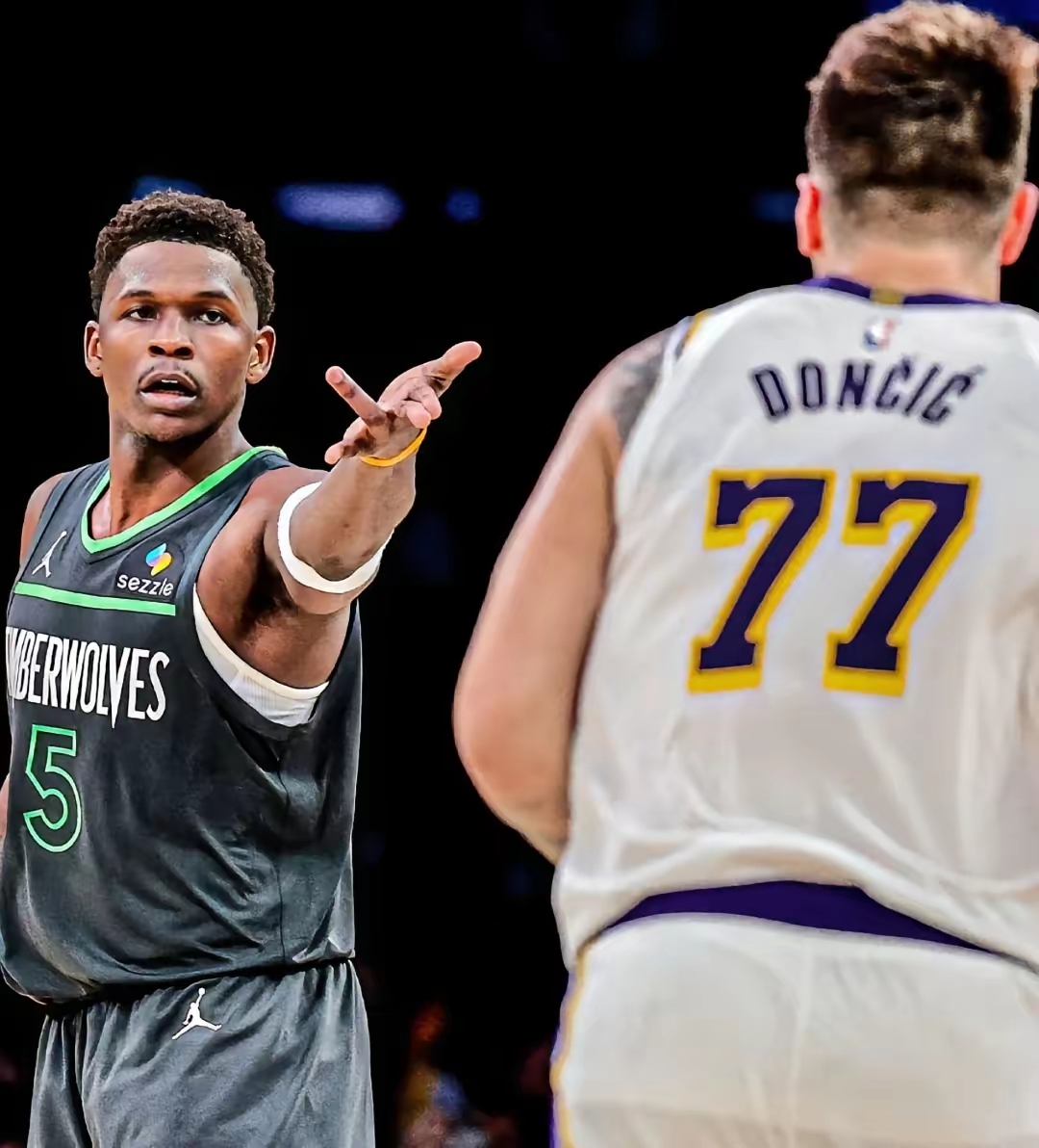 包含关键时刻洛杉矶湖人调整名单以备CBA季后赛，遗憾出局环节打磨，球迷炸锅，训练强度明显提升的词条