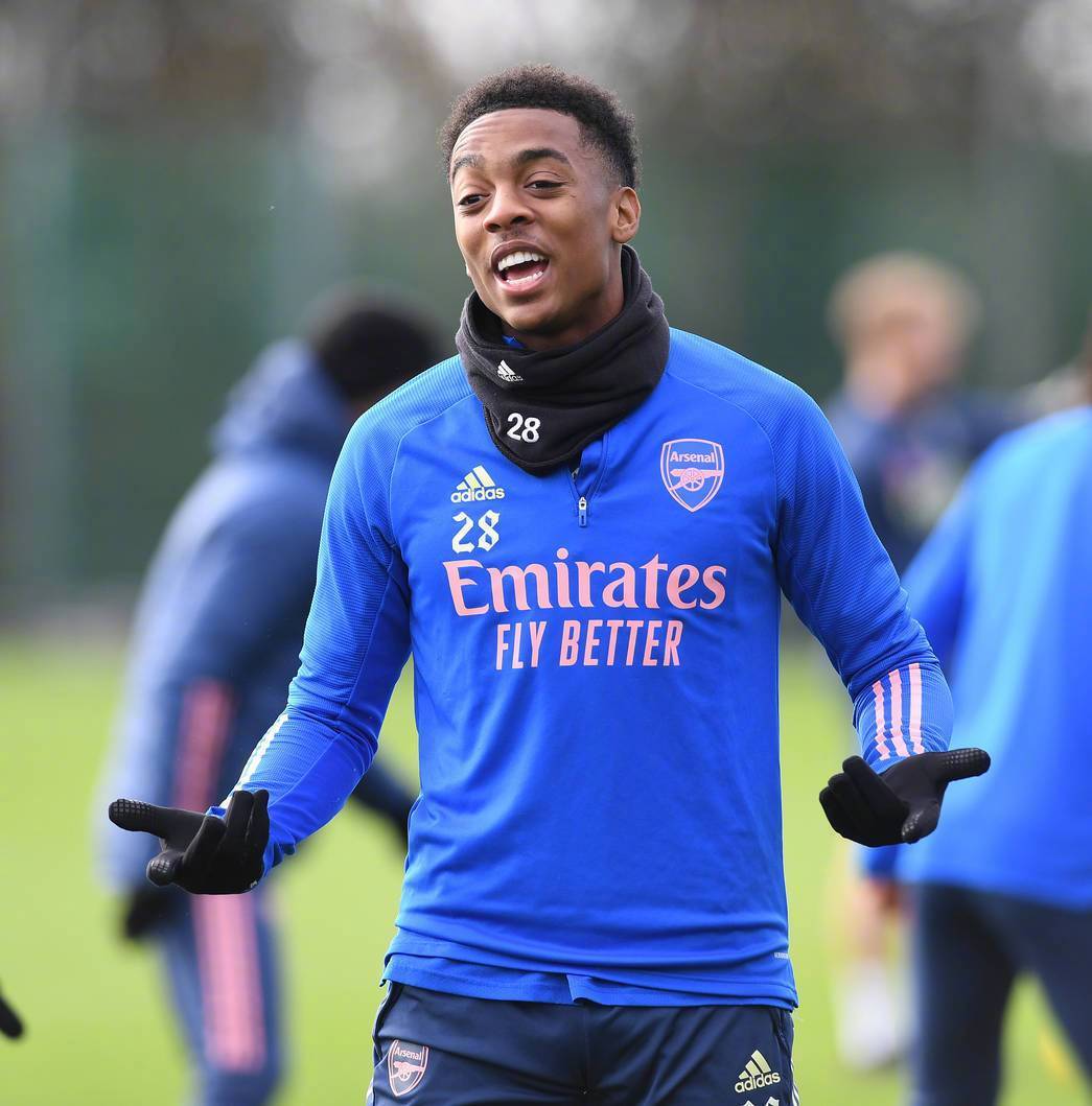 欧博官方网站包含纽卡斯尔发布备战花絮；集结日完成体检；社区盾任务艰巨；赛程密集仍需轮换的词条