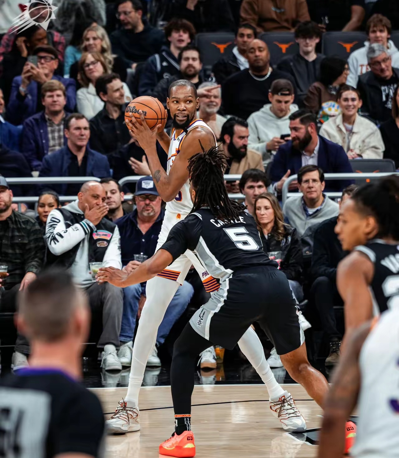 欧博官方网站包含圣安东尼奥马刺发布备战花絮，赛后迎来里程碑，中超任务艰巨，训练强度明显提升的词条