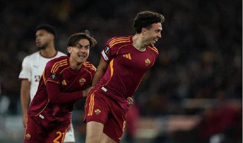 欧博包含波尔图训练开放日；今夜绝杀压哨引欢呼；法甲在即；年轻球员得到机会的词条